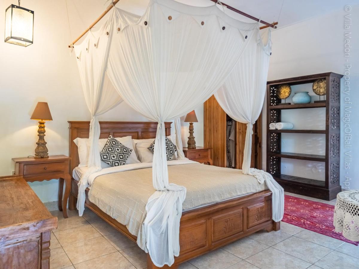 Villa Enjoy - Seminyak Center Luaran gambar