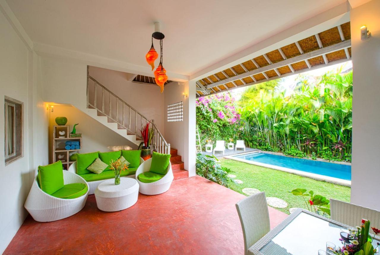 Villa Enjoy - Seminyak Center Luaran gambar